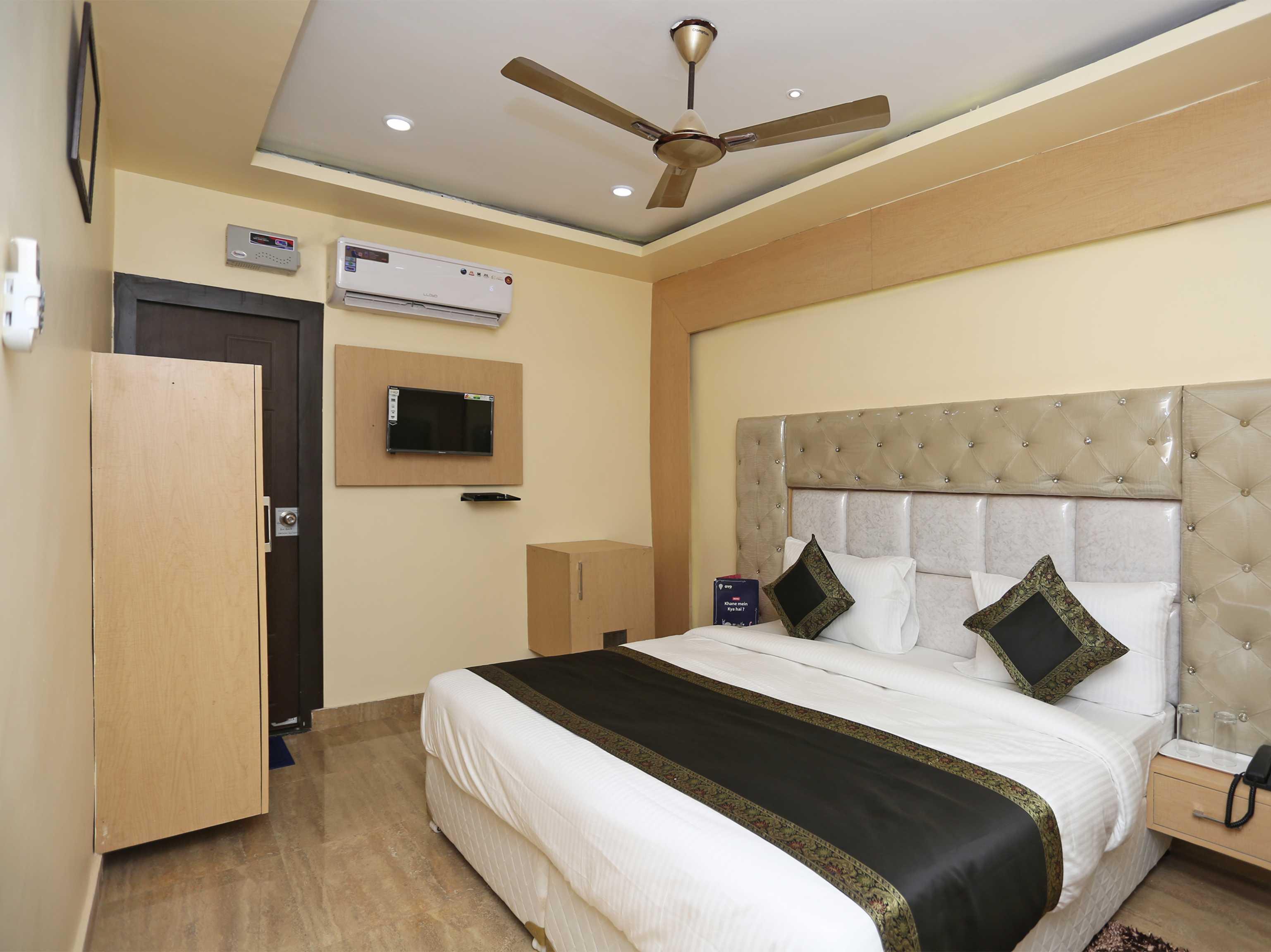 OYO 15530 Hotel G S Residency Varanasi Exterior foto