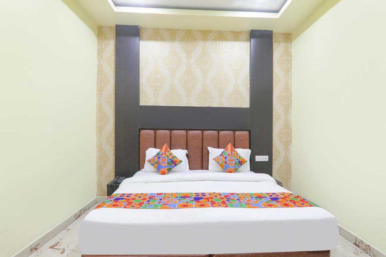 OYO 15530 Hotel G S Residency Varanasi Exterior foto